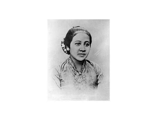 Dari Raden Ajeng Kartini ke “Panggil Aku Kartini Saja”
