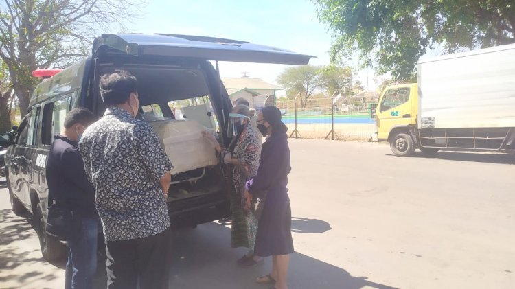 Satu Jenazah Di Akhir Juli